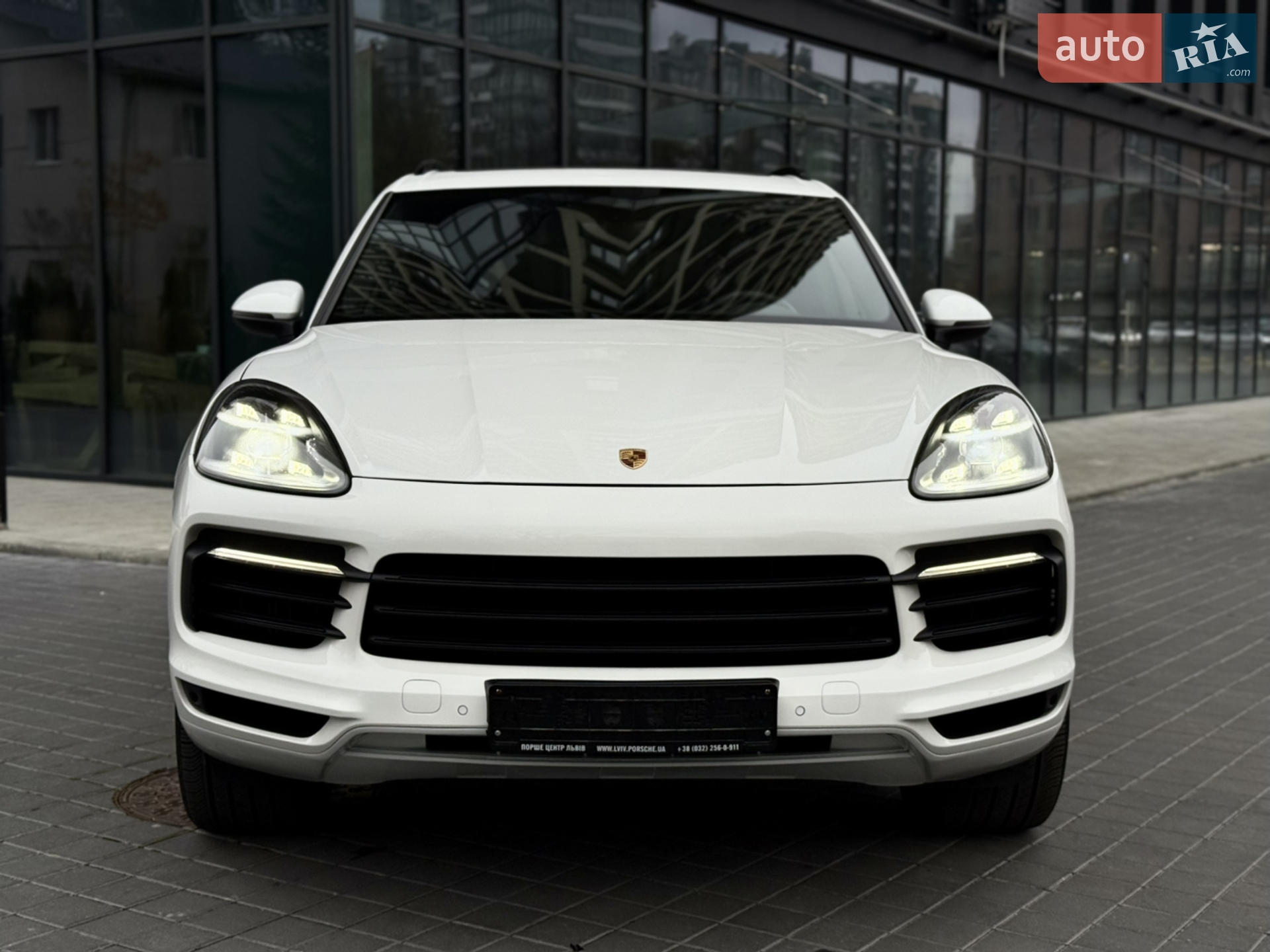 2021 Porsche Cayenne - мініатюра 5