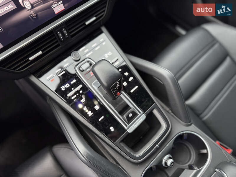 Внедорожник / Кроссовер Porsche Cayenne 2021 в Львове