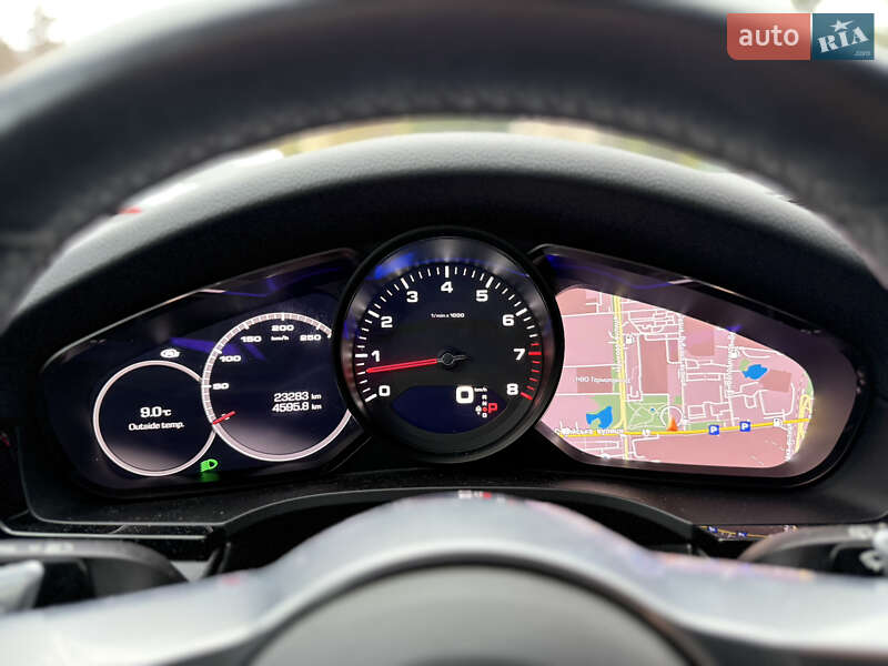 Внедорожник / Кроссовер Porsche Cayenne 2021 в Львове