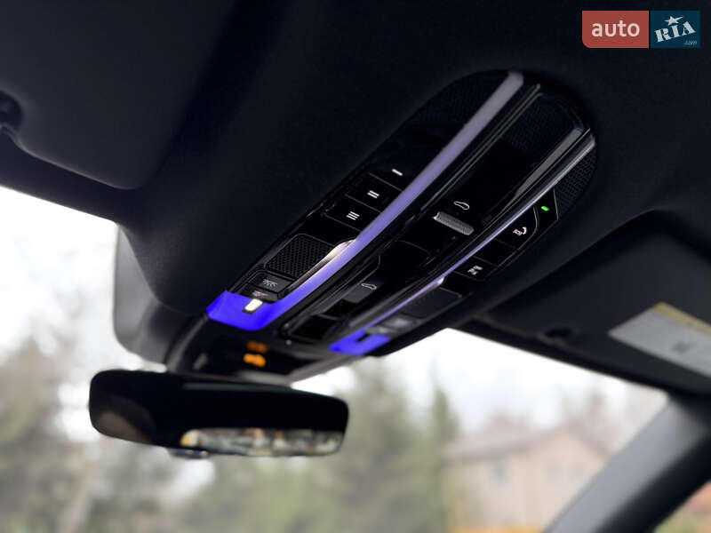 Внедорожник / Кроссовер Porsche Cayenne 2021 в Львове