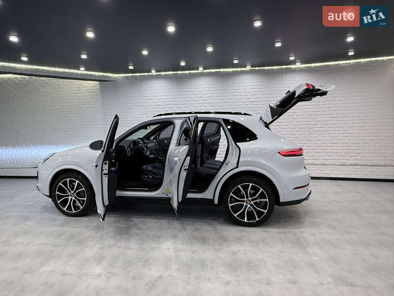 Позашляховик / Кросовер Porsche Cayenne 2020 в Одесі