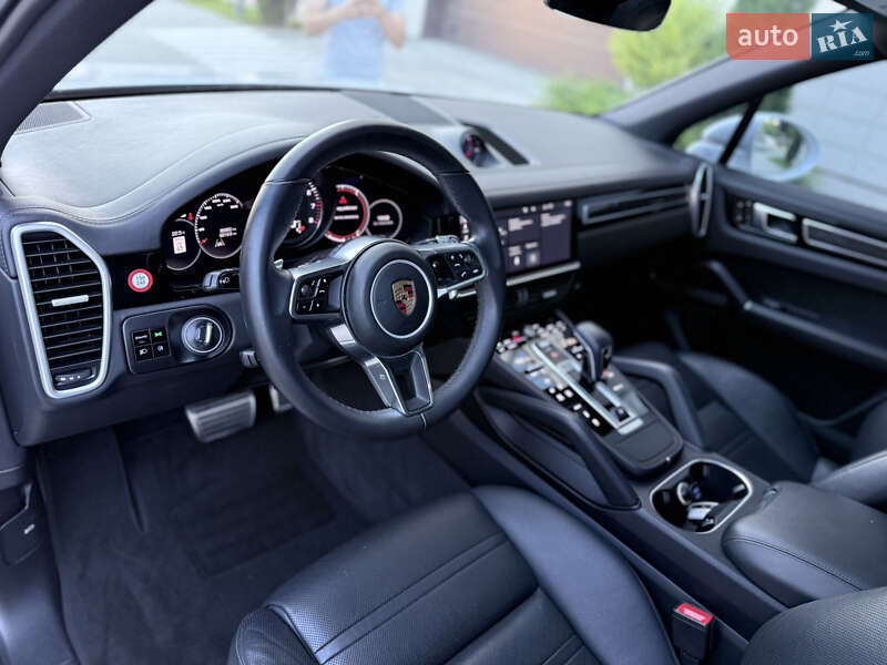 Позашляховик / Кросовер Porsche Cayenne 2020 в Одесі