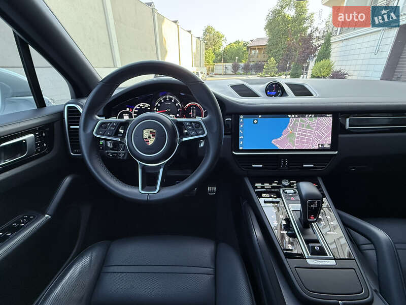 Позашляховик / Кросовер Porsche Cayenne 2020 в Одесі