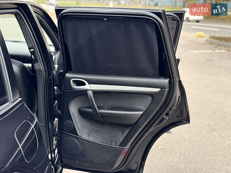 Позашляховик / Кросовер Porsche Cayenne 2009 в Дніпрі фото 26 Позашляховик / Кросовер Porsche Cayenne 2009 в Дніпрі