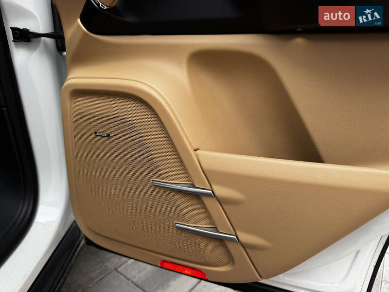 Позашляховик / Кросовер Porsche Cayenne 2017 в Києві