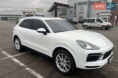 Внедорожник / Кроссовер Porsche Cayenne 2019 в Киеве