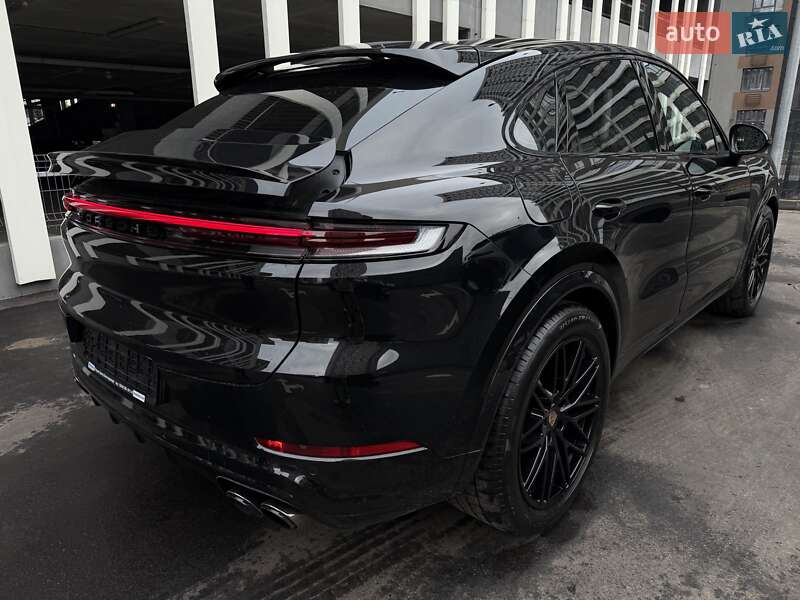 Позашляховик / Кросовер Porsche Cayenne 2024 в Києві