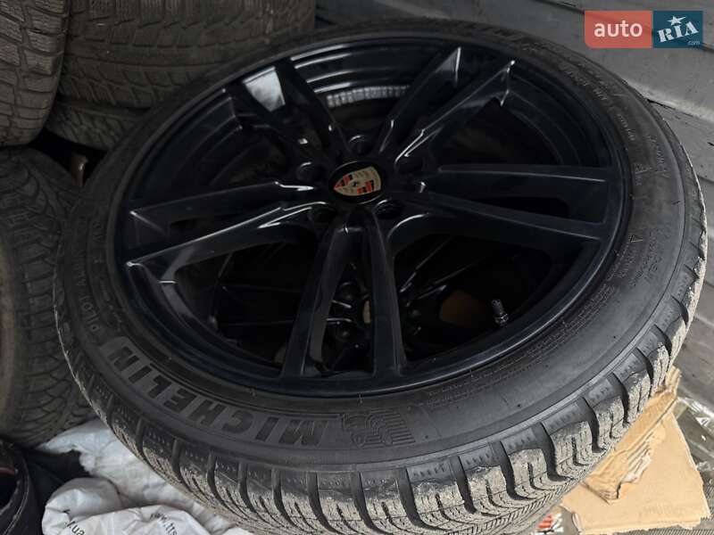 Позашляховик / Кросовер Porsche Cayenne 2024 в Києві