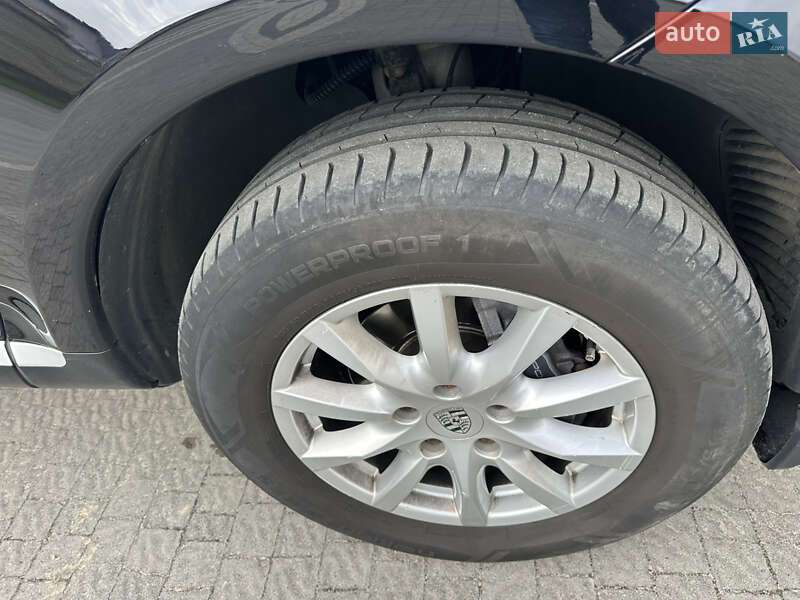 Внедорожник / Кроссовер Porsche Cayenne 2009 в Вараше