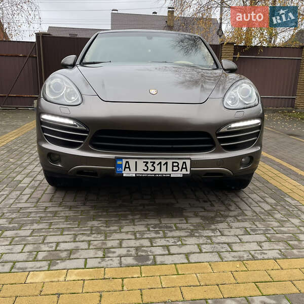 Позашляховик / Кросовер Porsche Cayenne 2012 в Києві