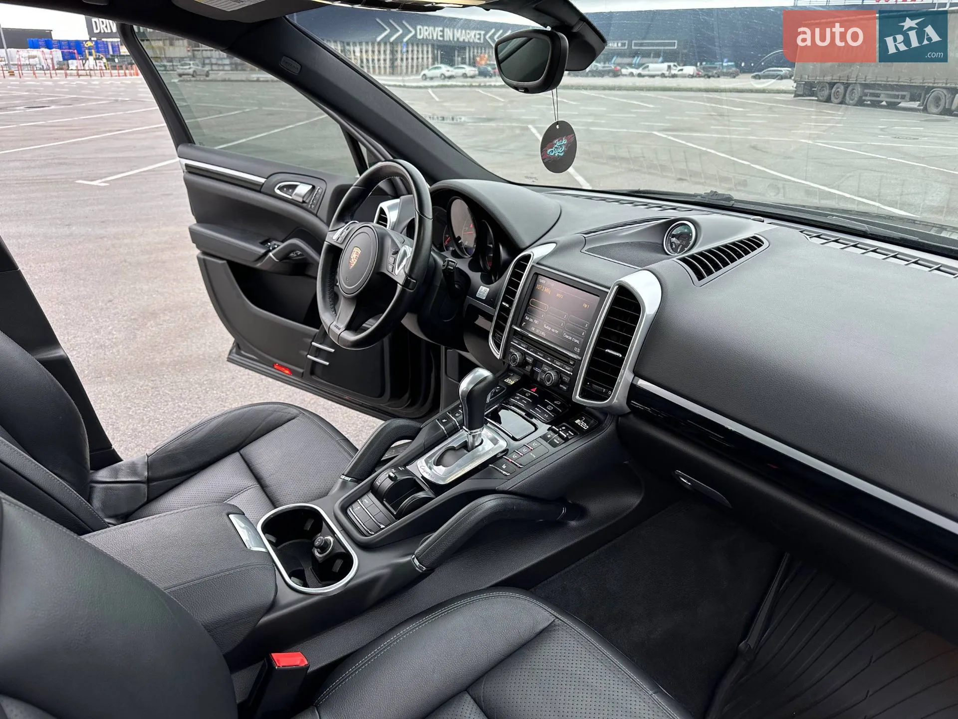 2014 Porsche Cayenne - мініатюра 37