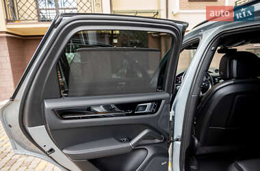 Внедорожник / Кроссовер Porsche Cayenne 2020 в Коломые