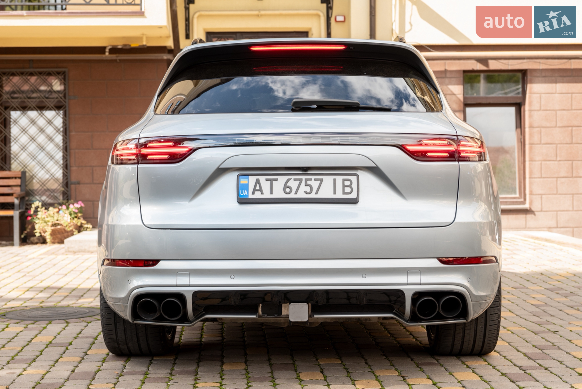 2020 Porsche Cayenne - мініатюра 22