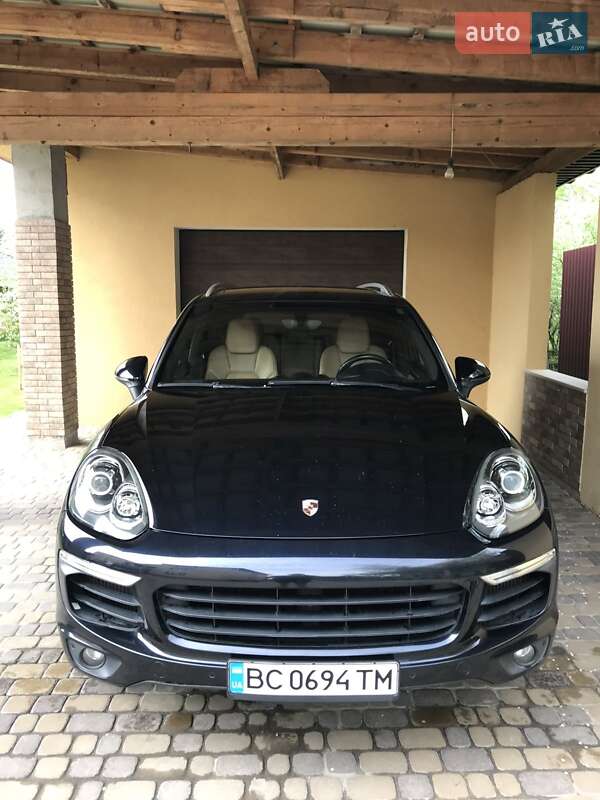 Внедорожник / Кроссовер Porsche Cayenne 2015 в Львове фото 4 Внедорожник / Кроссовер Porsche Cayenne 2015 в Львове
