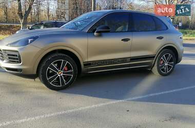 Позашляховик / Кросовер Porsche Cayenne 2019 в Івано-Франківську