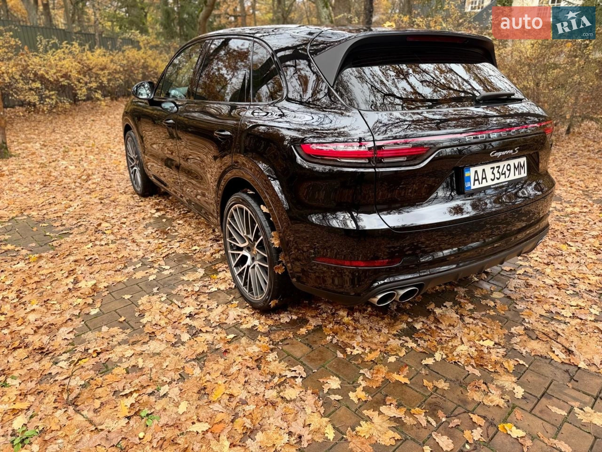 2018 Porsche Cayenne - мініатюра 2