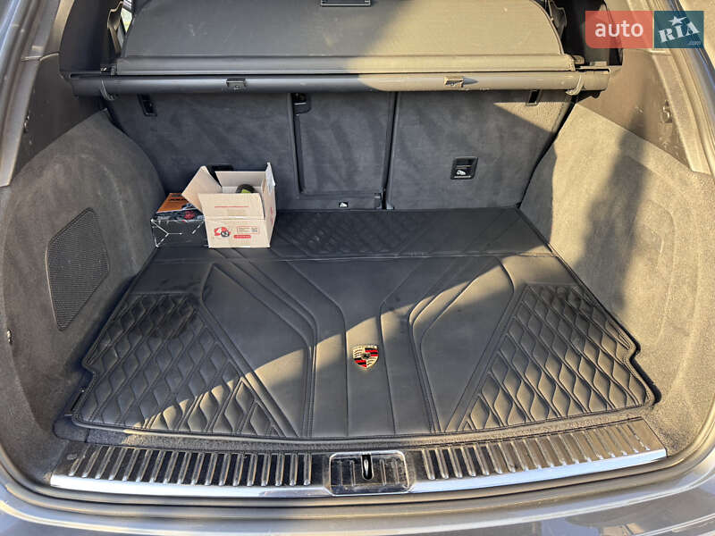 Позашляховик / Кросовер Porsche Cayenne 2014 в Калуші фото 17 Позашляховик / Кросовер Porsche Cayenne 2014 в Калуші