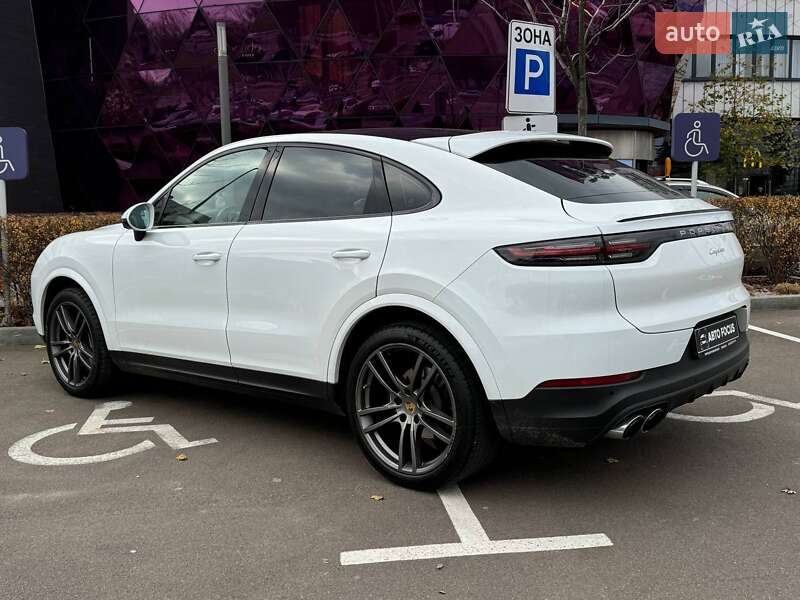 Позашляховик / Кросовер Porsche Cayenne 2021 в Києві