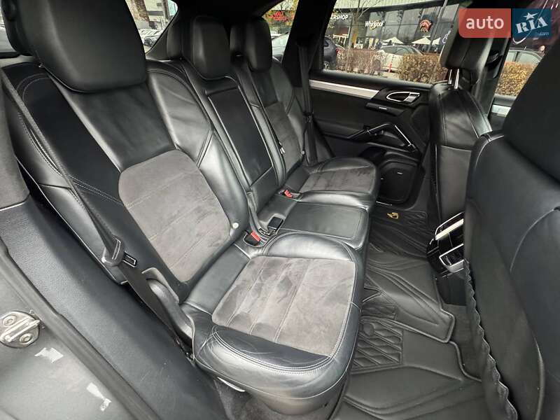 Позашляховик / Кросовер Porsche Cayenne 2012 в Києві фото 10 Позашляховик / Кросовер Porsche Cayenne 2012 в Києві
