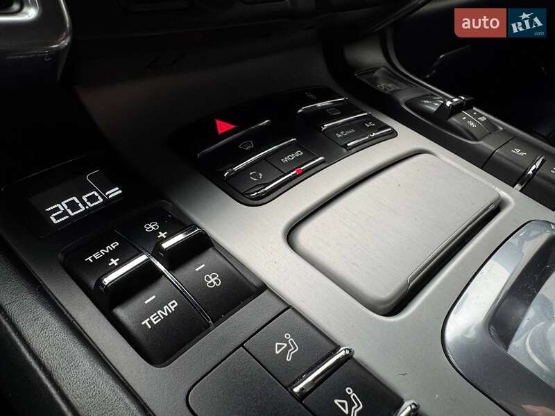 Позашляховик / Кросовер Porsche Cayenne 2012 в Києві фото 24 Позашляховик / Кросовер Porsche Cayenne 2012 в Києві