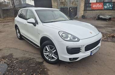 Позашляховик / Кросовер Porsche Cayenne 2014 в Києві