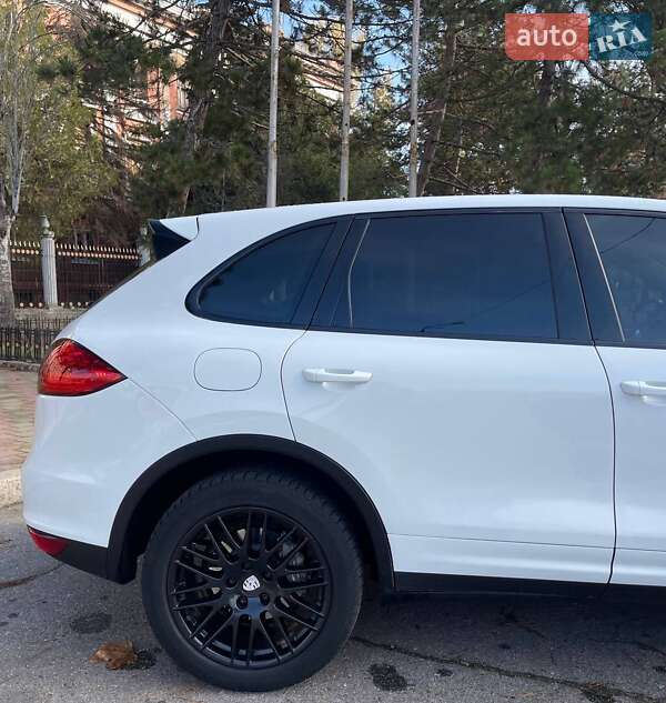 Позашляховик / Кросовер Porsche Cayenne 2014 в Миколаєві фото 10 Позашляховик / Кросовер Porsche Cayenne 2014 в Миколаєві
