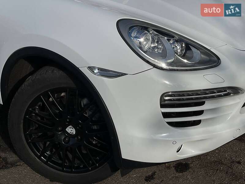 Позашляховик / Кросовер Porsche Cayenne 2014 в Миколаєві фото 13 Позашляховик / Кросовер Porsche Cayenne 2014 в Миколаєві