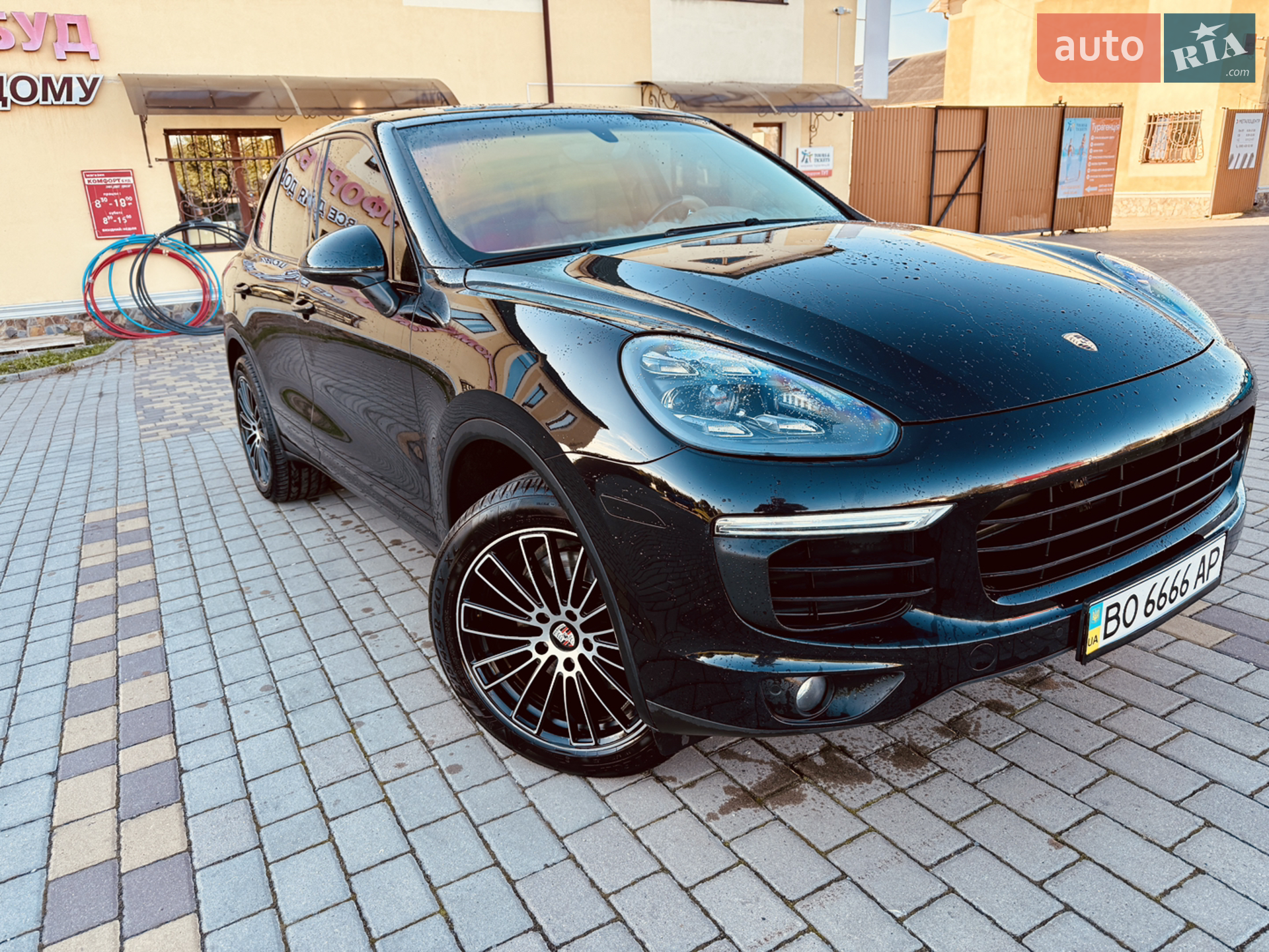 2015 Porsche Cayenne - мініатюра 11