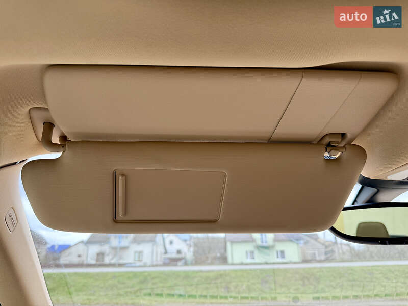 Внедорожник / Кроссовер Porsche Cayenne 2015 в Львове