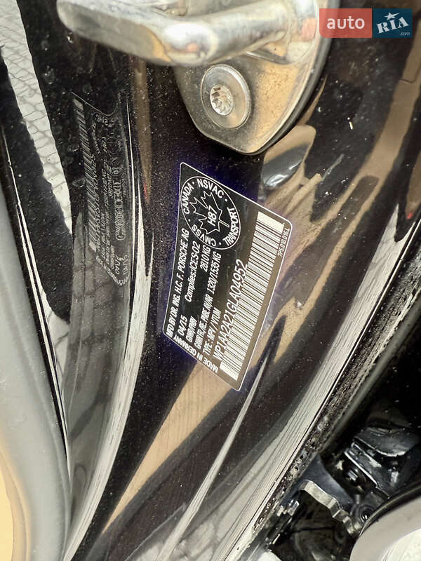 Внедорожник / Кроссовер Porsche Cayenne 2015 в Львове