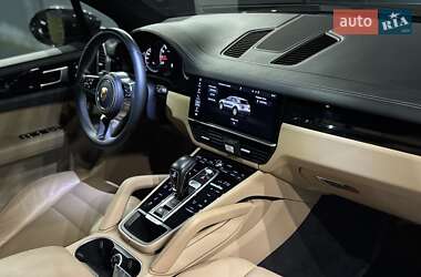 Позашляховик / Кросовер Porsche Cayenne 2018 в Одесі