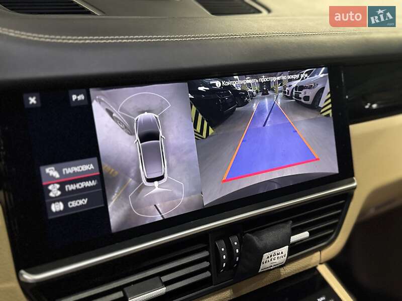 Внедорожник / Кроссовер Porsche Cayenne 2018 в Одессе