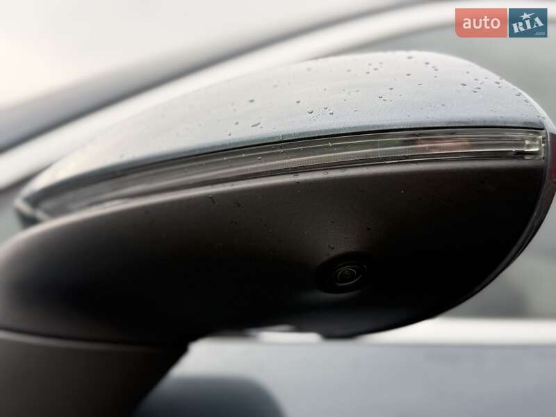 Позашляховик / Кросовер Porsche Cayenne 2018 в Києві