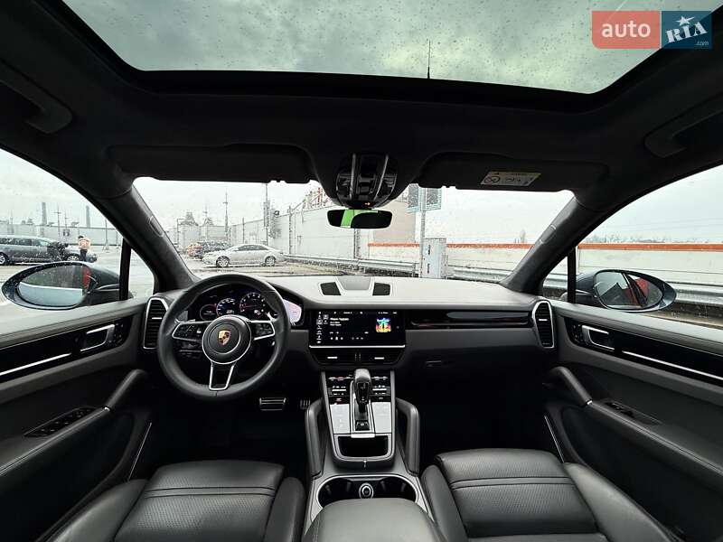 Позашляховик / Кросовер Porsche Cayenne 2018 в Києві