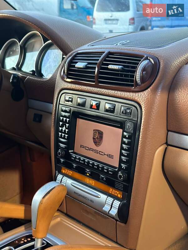 Позашляховик / Кросовер Porsche Cayenne 2004 в Шумську
