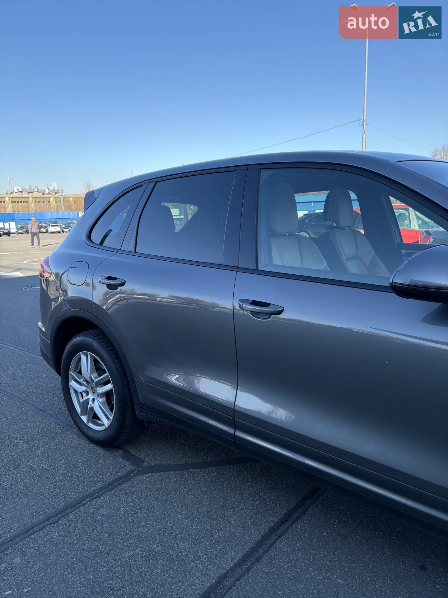 2015 Porsche Cayenne - мініатюра 8