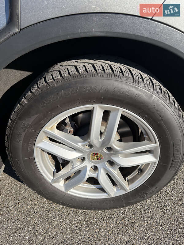 Позашляховик / Кросовер Porsche Cayenne 2015 в Києві фото 32 Позашляховик / Кросовер Porsche Cayenne 2015 в Києві