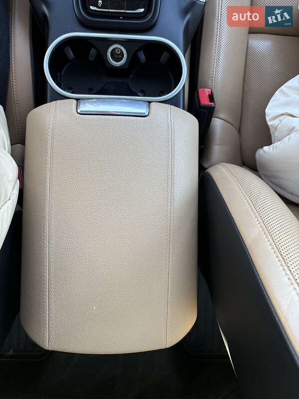 Позашляховик / Кросовер Porsche Cayenne 2015 в Києві фото 26 Позашляховик / Кросовер Porsche Cayenne 2015 в Києві