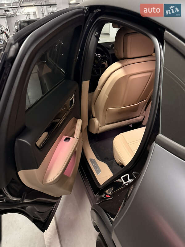 Позашляховик / Кросовер Porsche Cayenne 2021 в Києві