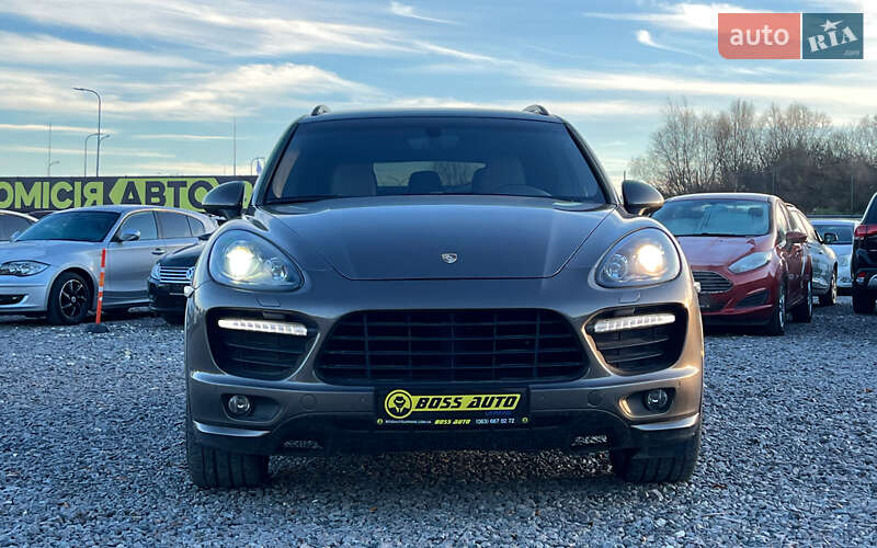 Внедорожник / Кроссовер Porsche Cayenne 2012 в Львове