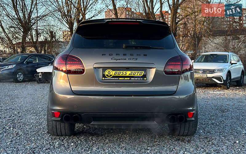 Внедорожник / Кроссовер Porsche Cayenne 2012 в Львове