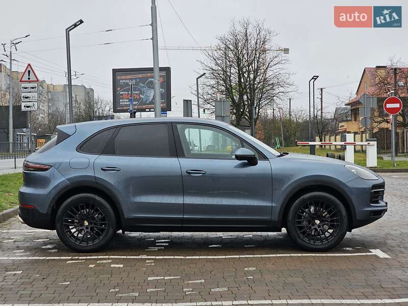 Позашляховик / Кросовер Porsche Cayenne 2018 в Києві
