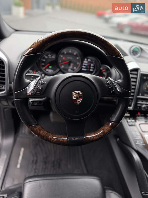 Позашляховик / Кросовер Porsche Cayenne 2012 в Києві фото 16 Позашляховик / Кросовер Porsche Cayenne 2012 в Києві
