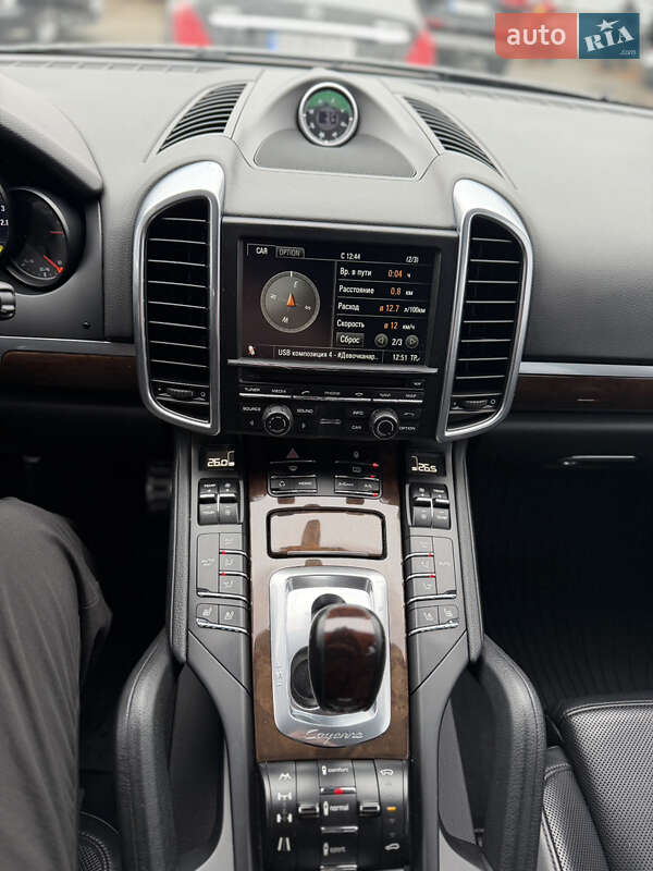 Позашляховик / Кросовер Porsche Cayenne 2012 в Києві фото 25 Позашляховик / Кросовер Porsche Cayenne 2012 в Києві