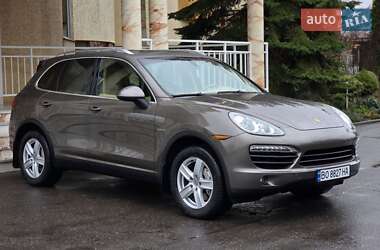 Внедорожник / Кроссовер Porsche Cayenne 2012 в Тернополе