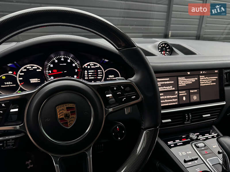 Внедорожник / Кроссовер Porsche Cayenne 2018 в Тернополе