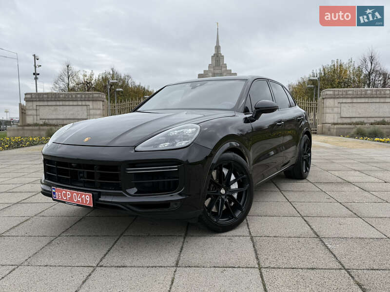 Позашляховик / Кросовер Porsche Cayenne 2019 в Києві
