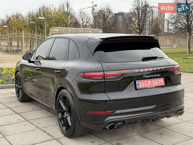 Позашляховик / Кросовер Porsche Cayenne 2019 в Києві