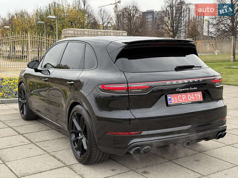 Позашляховик / Кросовер Porsche Cayenne 2019 в Києві