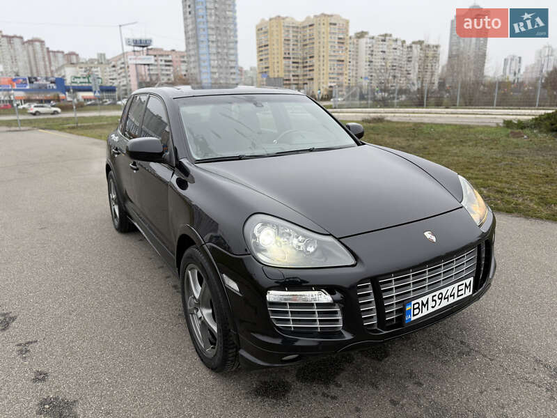 Внедорожник / Кроссовер Porsche Cayenne 2009 в Киеве